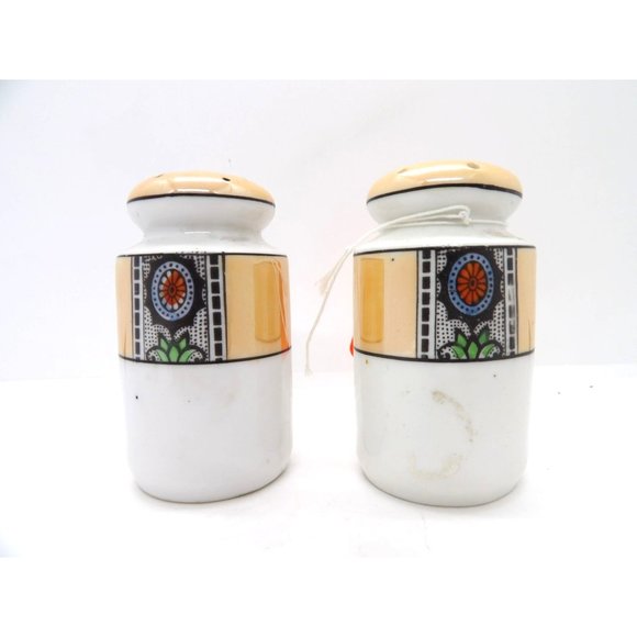 Lusterware Vtg. Ceramic Salt & Pepper Shakers Japan preowned - Picture 1 of 3